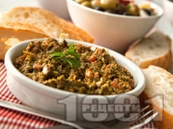Тапенада - предястие с маслини Каламата, аншоа и сушени домати - снимка на рецептата